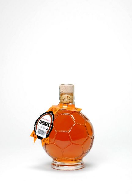 Tuzemák - míč 40% 0,5l